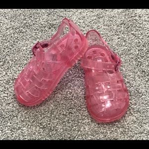 Gap Jellies
